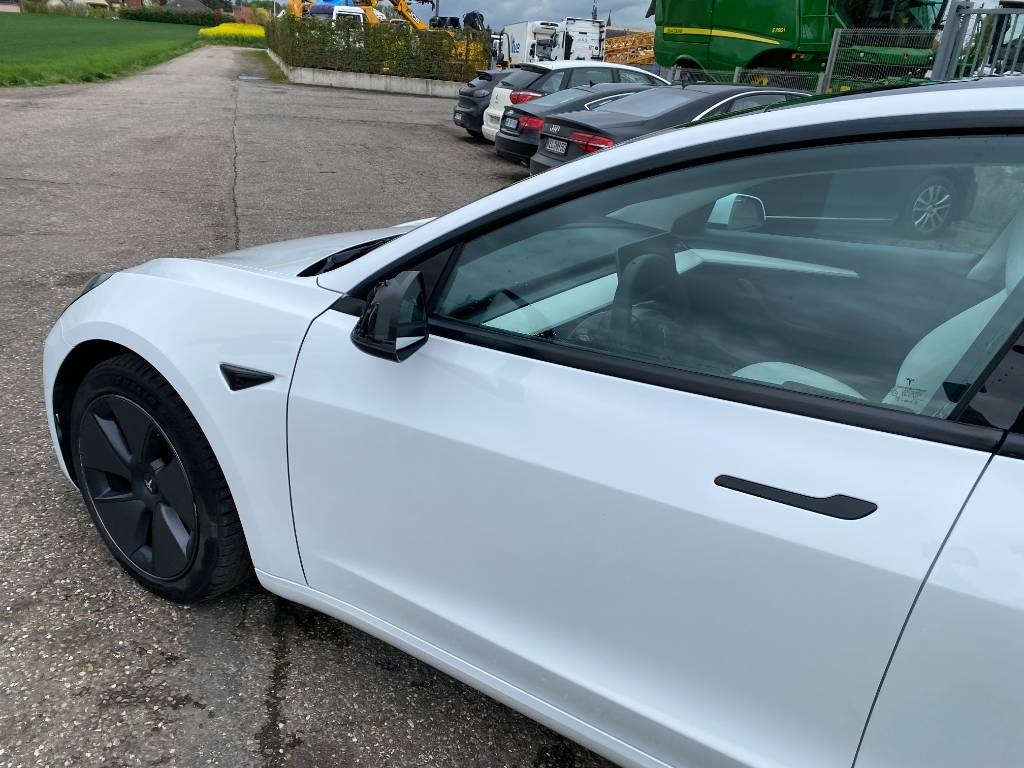 Voiture Tesla MODEL 3 5YJ3 - Rwd-Carte Grise Française endommagé: photos 19