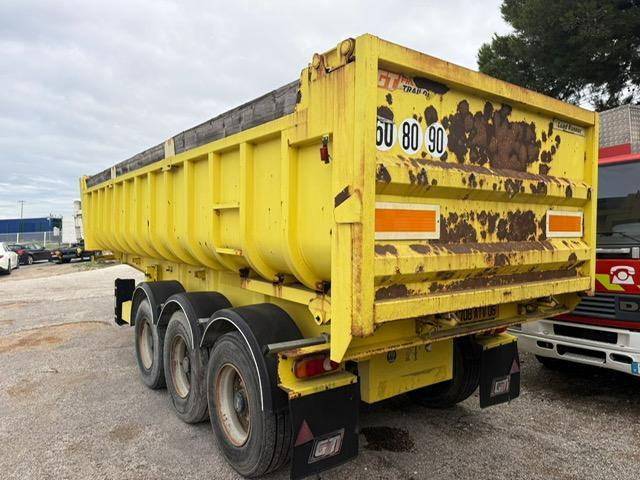 FRUEHAUF TRAILOR BENNE TP ACIER 3 ESSIEUX - Semi-remorque benne: photos 2 FRUEHAUF TRAILOR BENNE TP ACIER 3 ESSIEUX - Semi-remorque benne: photos 2