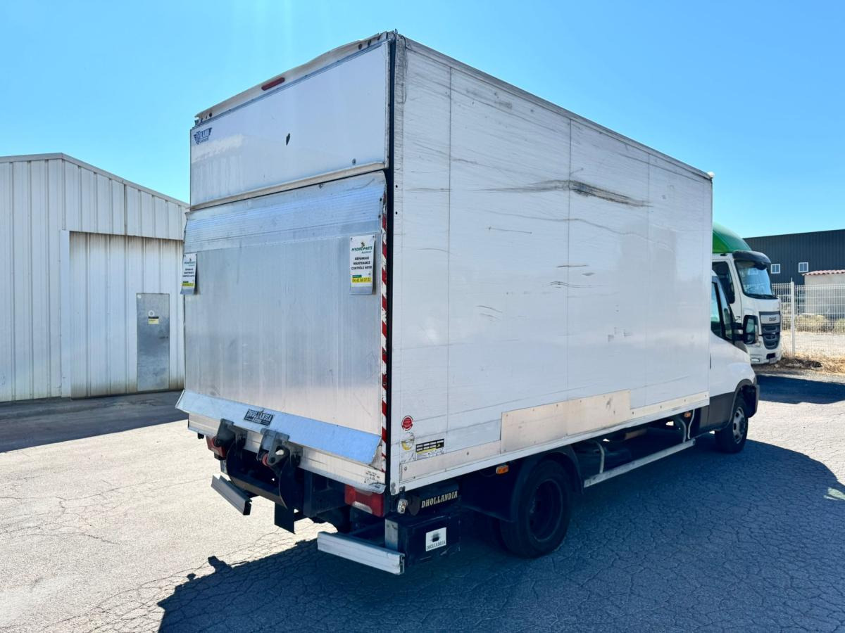 Iveco Daily 35C14 - Fourgon grand volume: photos 4 Iveco Daily 35C14 - Fourgon grand volume: photos 4