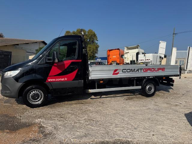 Mercedes SPRINTER 316 PLATEAU - Utilitaire plateau: photos 4 Mercedes SPRINTER 316 PLATEAU - Utilitaire plateau: photos 4