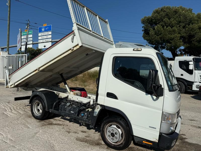 Mitsubishi Fuso Canter 3C15 - Utilitaire benne: photos 2 Mitsubishi Fuso Canter 3C15 - Utilitaire benne: photos 2