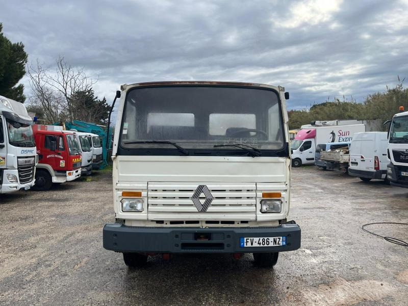 Renault Midliner 140 - Camion benne: photos 2 Renault Midliner 140 - Camion benne: photos 2