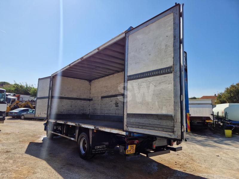 Renault Midlum 220 DCI - Camion fourgon: photos 4 Renault Midlum 220 DCI - Camion fourgon: photos 4