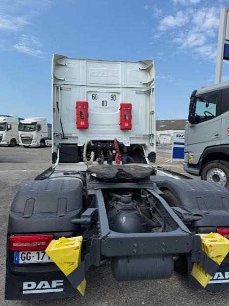 DAF XF 530 - Tracteur routier: photos 5 DAF XF 530 - Tracteur routier: photos 5