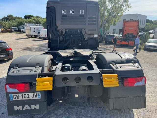 MAN TGX 18-520 ADR 2 - Tracteur routier: photos 4 MAN TGX 18-520 ADR 2 - Tracteur routier: photos 4