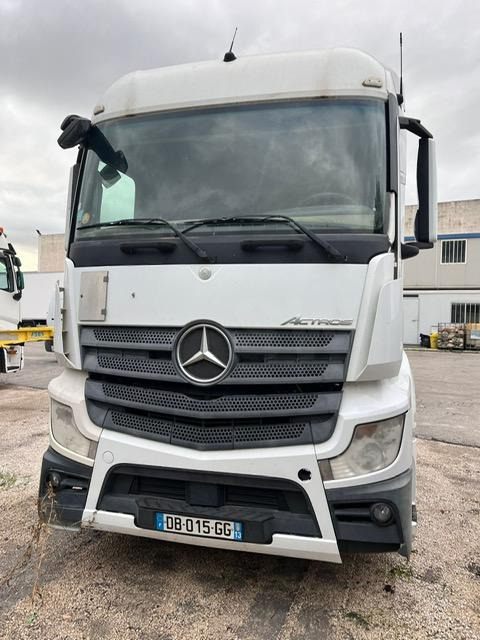 Mercedes ACTROS 1845 - Tracteur routier: photos 3 Mercedes ACTROS 1845 - Tracteur routier: photos 3