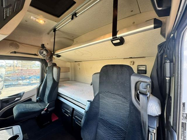 Mercedes ACTROS 1853 RETARDER - Tracteur routier: photos 4 Mercedes ACTROS 1853 RETARDER - Tracteur routier: photos 4