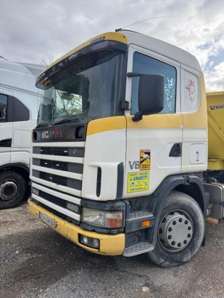 Scania R460 V8 - Tracteur routier: photos 1 Scania R460 V8 - Tracteur routier: photos 1