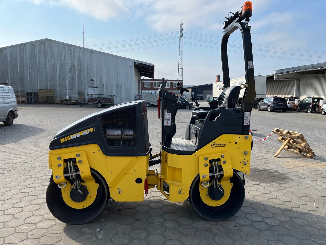 Bomag BW100AD-5 - Compacteur: photos 3 Bomag BW100AD-5 - Compacteur: photos 3