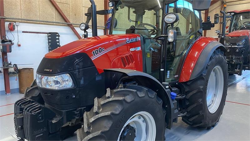 Case IH Farmall 100C - Tracteur agricole: photos 1 Case IH Farmall 100C - Tracteur agricole: photos 1