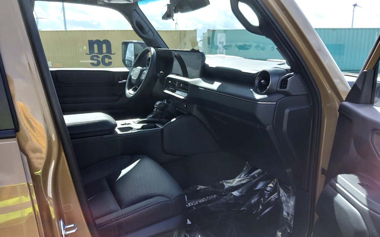 Voiture neuf Toyota Land Cruiser Prado 250 VX ae68 first edition 2.4L Petrol Turbo Automatic NEW MODEL: photos 10