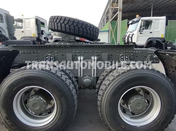 Sinotruk HOWO 6X6 ALL-WHEEL DRIVE - Tracteur routier: photos 5 Sinotruk HOWO 6X6 ALL-WHEEL DRIVE - Tracteur routier: photos 5