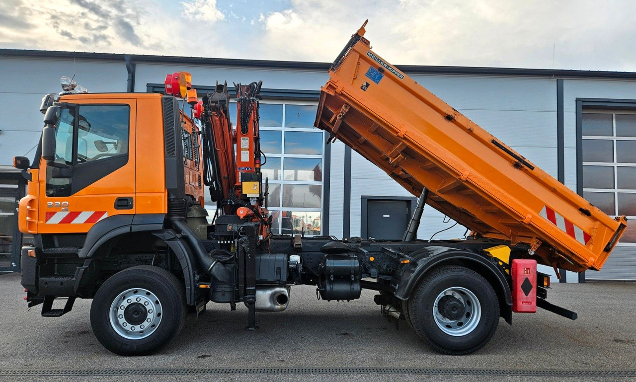 Iveco Trakker 190T33 4x4 Euro5 Kran Atlas Funk - Camion benne, Camion grue: photos 2 Iveco Trakker 190T33 4x4 Euro5 Kran Atlas Funk - Camion benne, Camion grue: photos 2