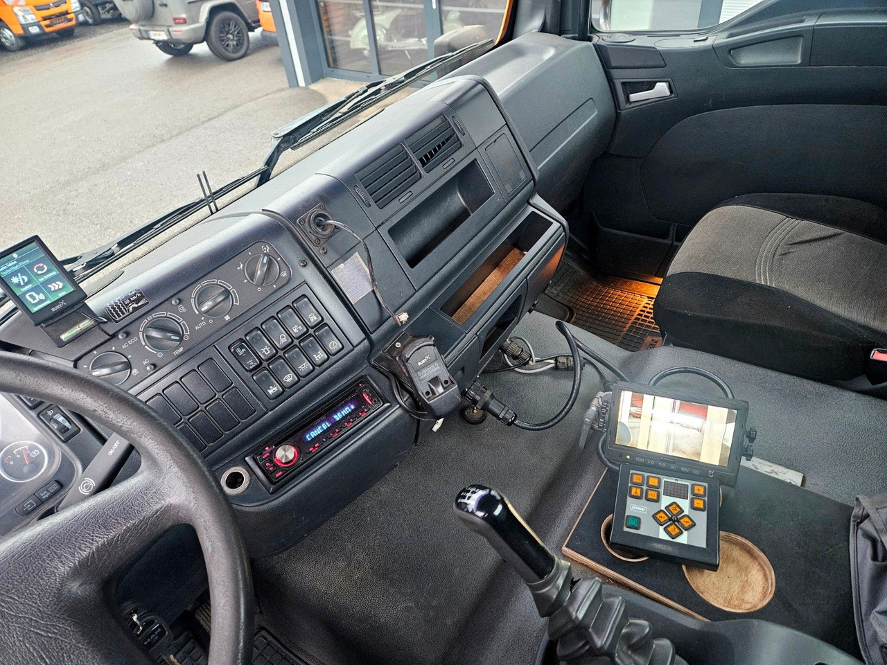 Camion benne MAN TGM 13.250 4x4 Euro5 Winterdienst: photos 24 Camion benne MAN TGM 13.250 4x4 Euro5 Winterdienst: photos 24