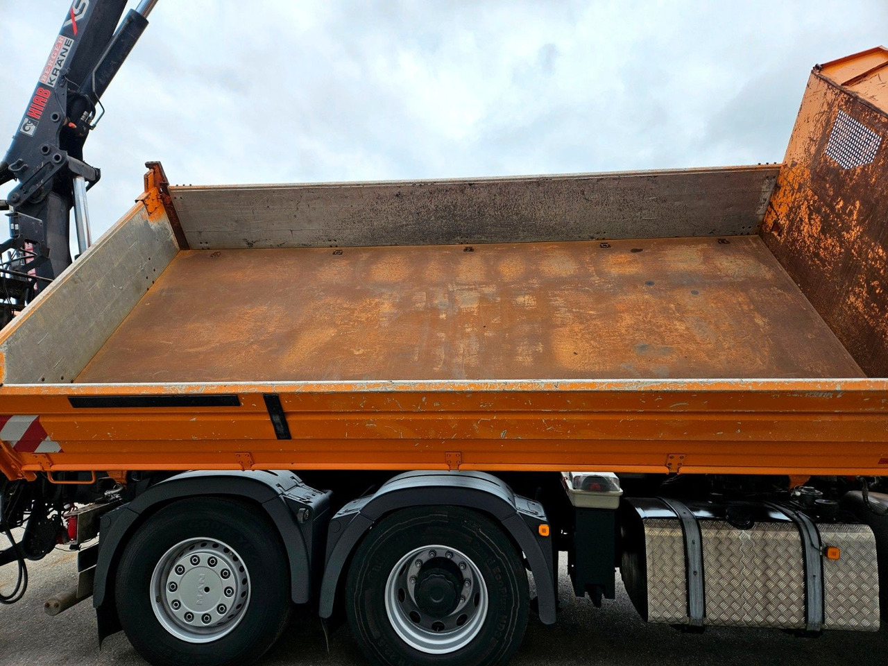 Camion benne, Camion grue MAN TGS 28.360 6x4-4 HIAB 144E-4 Kran Euro5: photos 8