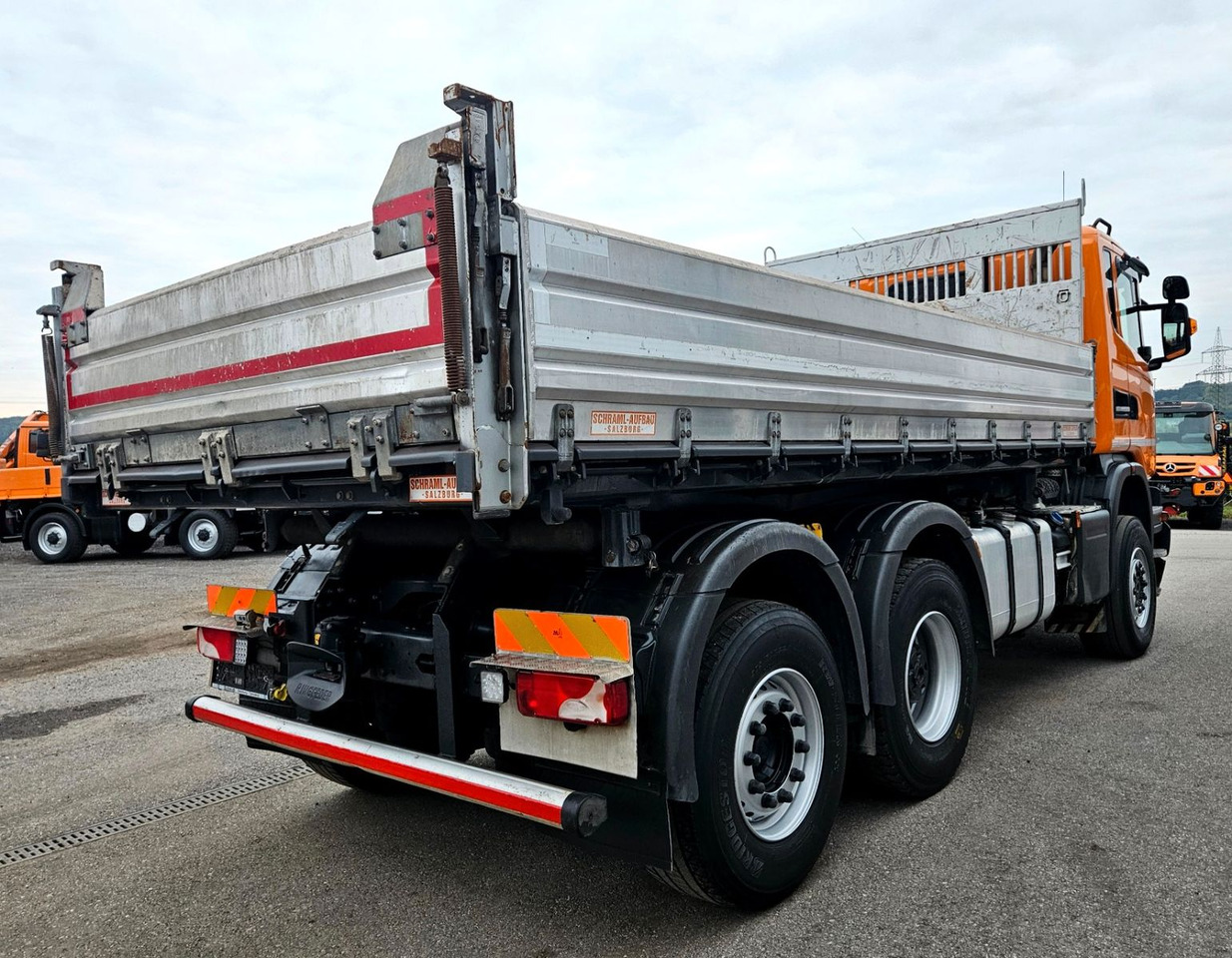 Scania G 410 6x4-4 Euro6 Winterdienst - Camion benne: photos 3 Scania G 410 6x4-4 Euro6 Winterdienst - Camion benne: photos 3