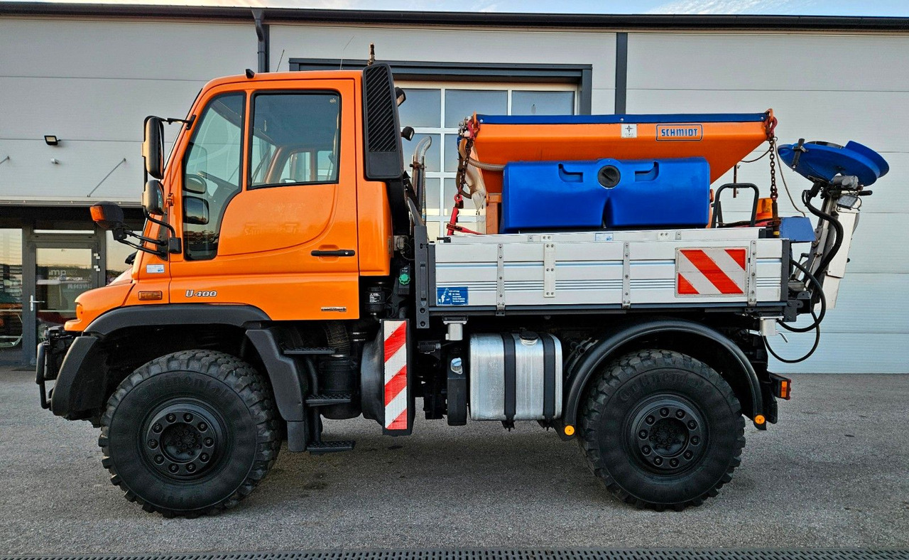Unimog U400 6 Zylinder EAS 5960h - Camion benne: photos 2 Unimog U400 6 Zylinder EAS 5960h - Camion benne: photos 2