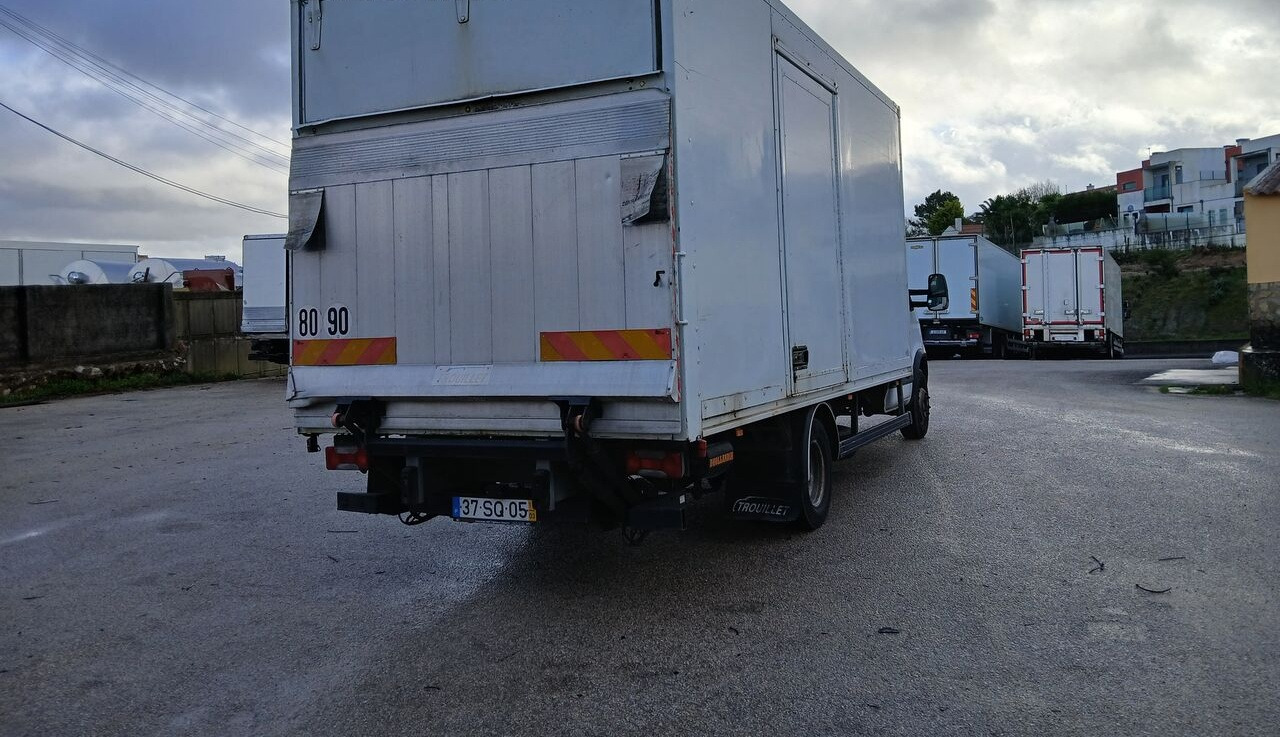 IVECO 70C18 - Camion isothermique: photos 1 IVECO 70C18 - Camion isothermique: photos 1