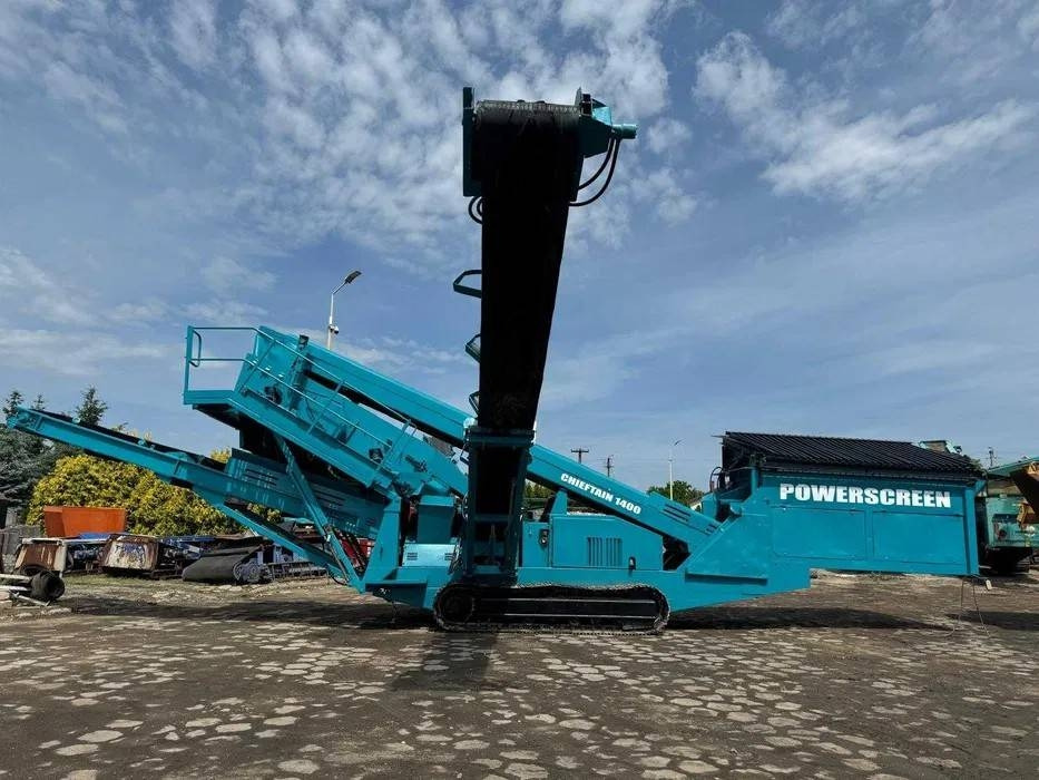Przesiewacz Powerscreen Chieftain 1400 - Crible: photos 1 Przesiewacz Powerscreen Chieftain 1400 - Crible: photos 1