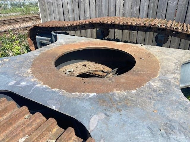 Doosan DX 420 LC-3 Complete unused u/c - Chenille pour Engins de chantier: photos 4 Doosan DX 420 LC-3 Complete unused u/c - Chenille pour Engins de chantier: photos 4