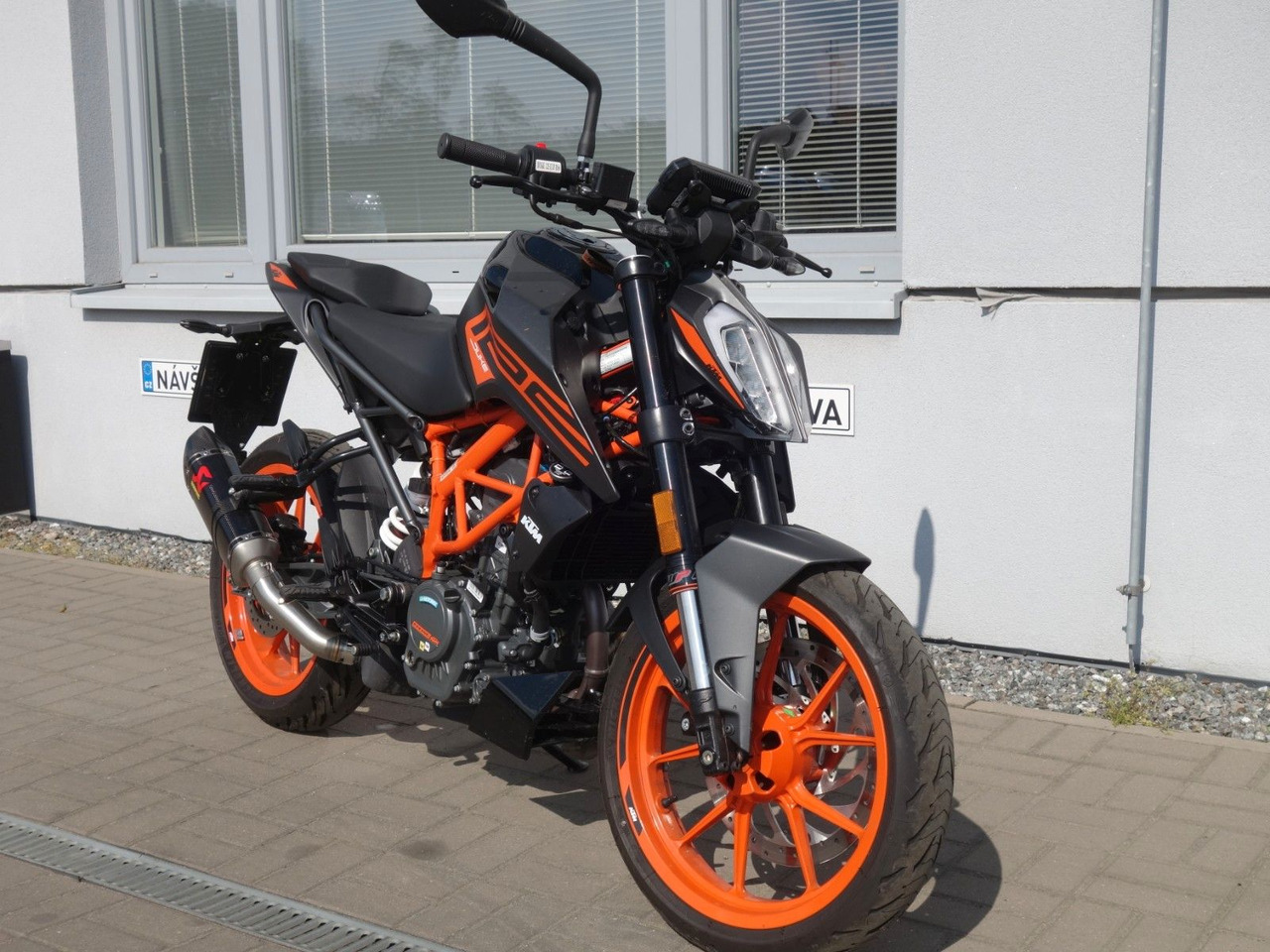 KTM Duke 125 Original 905 km !!! - Motocyclette: photos 1 KTM Duke 125 Original 905 km !!! - Motocyclette: photos 1