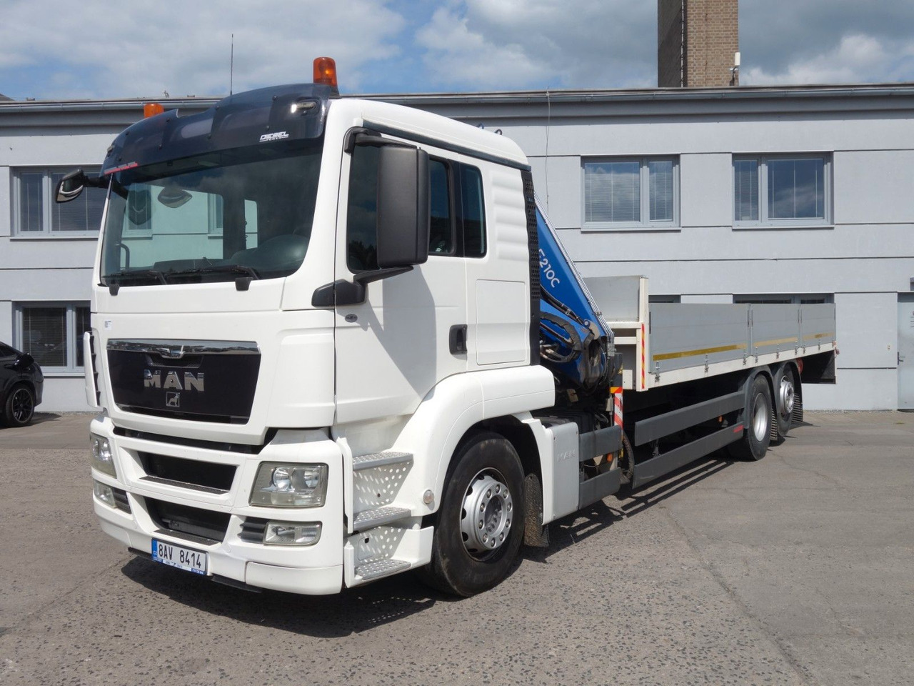 MAN TGS 26.360 FG 6x2 mit Fassi F210C - Camion grue: photos 2 MAN TGS 26.360 FG 6x2 mit Fassi F210C - Camion grue: photos 2