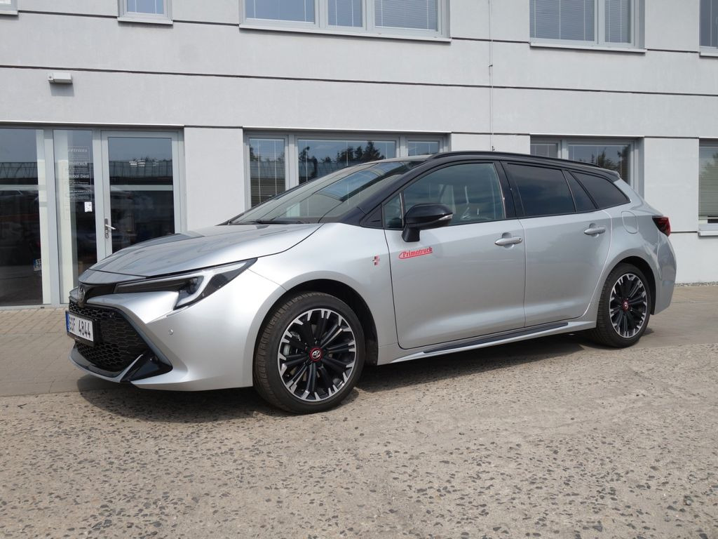 Toyota Corolla Touring 2,0 Hybrid GR Sport - Voiture: photos 2 Toyota Corolla Touring 2,0 Hybrid GR Sport - Voiture: photos 2