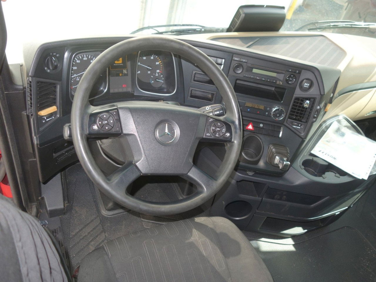 Tracteur routier Mercedes-Benz Actros 1846 LS Standard Big Space: photos 16