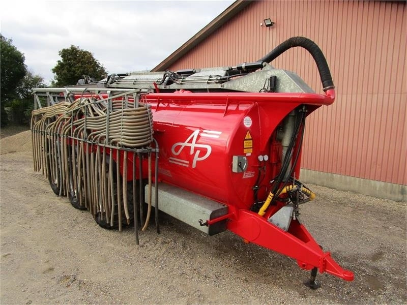 AP GV 25 - Tonne à lisier: photos 2 AP GV 25 - Tonne à lisier: photos 2