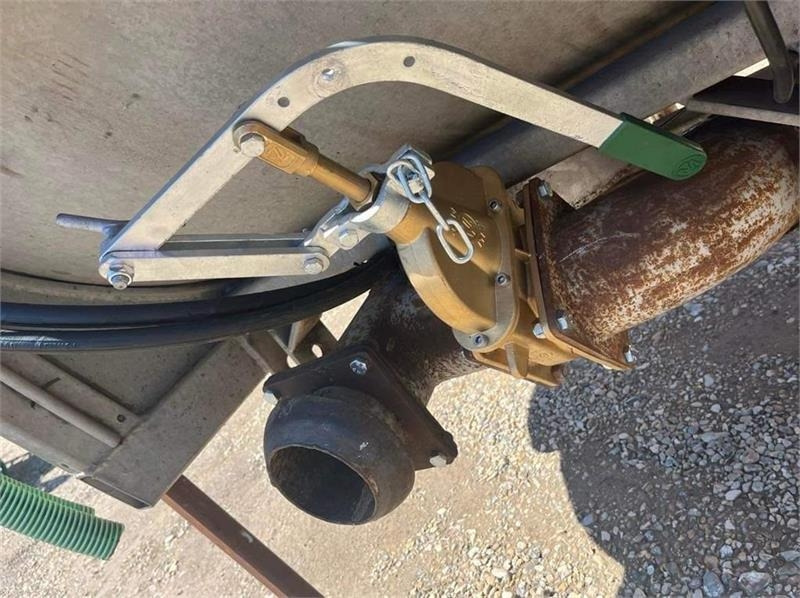 Linde 3 Ton - Citerne: photos 4 Linde 3 Ton - Citerne: photos 4