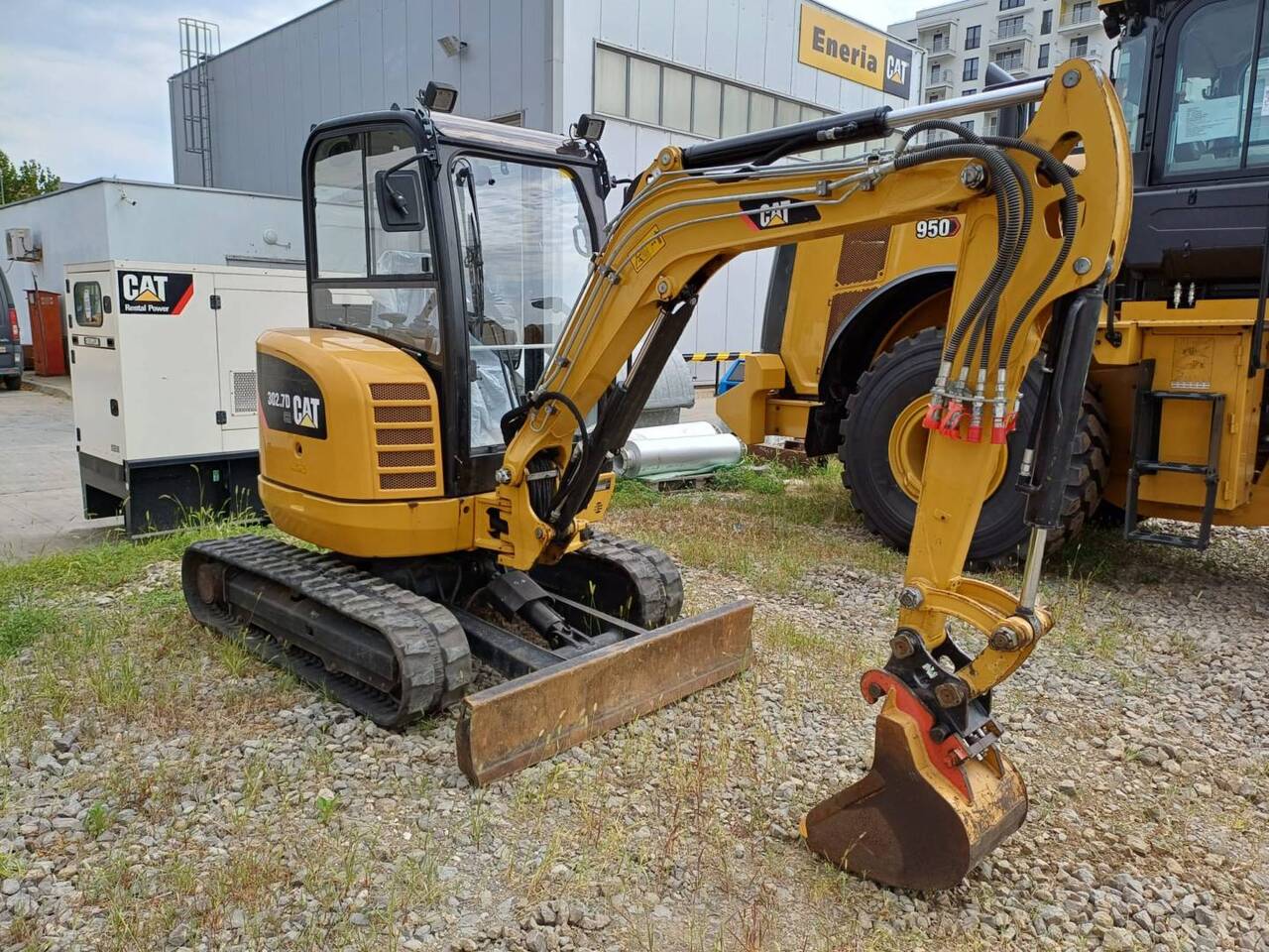 CAT 302.7DCR - Pelle sur chenille: photos 2 CAT 302.7DCR - Pelle sur chenille: photos 2