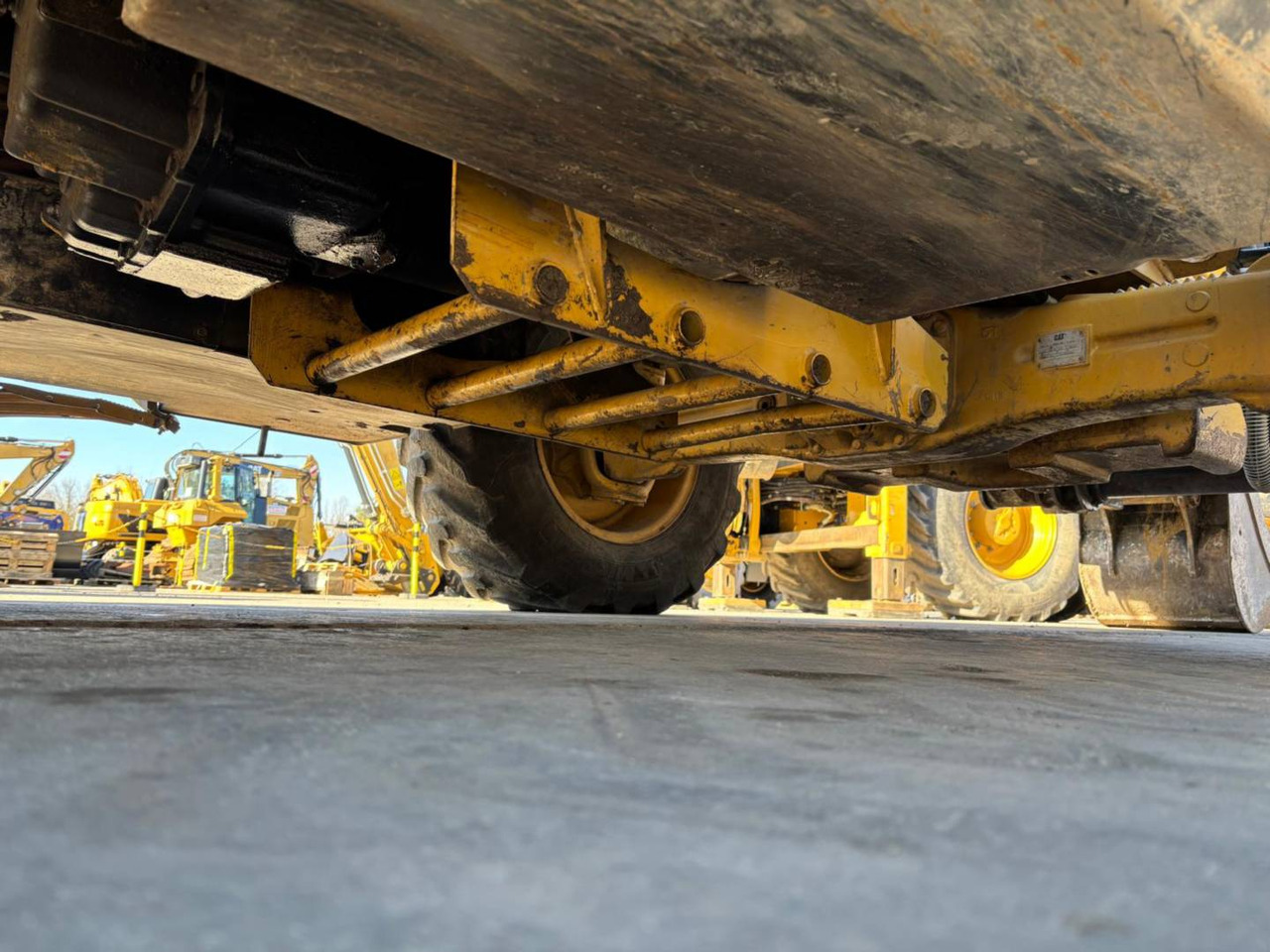 Tractopelle CAT 432F2: photos 19