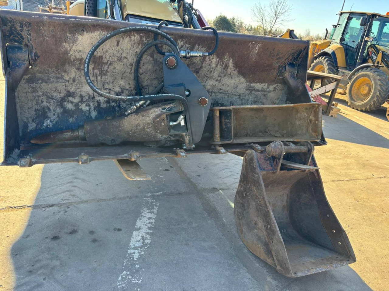 Tractopelle CAT 432F2: photos 14