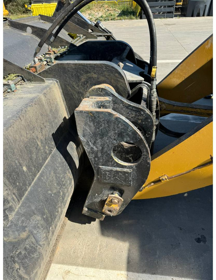 Chargeuse sur pneus CAT 962M: photos 21