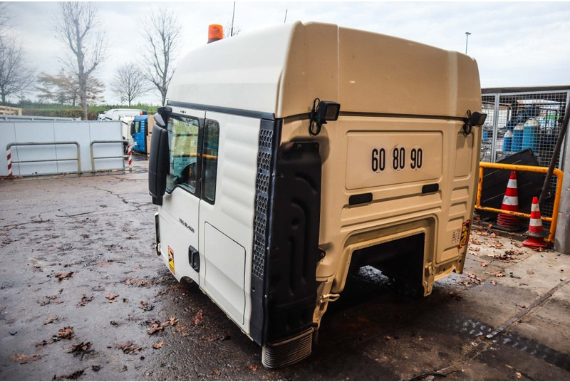 MAN F99L39 TGS EURO6 - Cabine et intérieur pour Camion: photos 4 MAN F99L39 TGS EURO6 - Cabine et intérieur pour Camion: photos 4