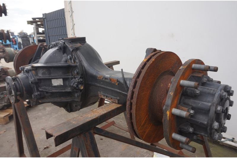 MAN HY-1350-15 38/14 - Essieu arrière pour Camion: photos 2 MAN HY-1350-15 38/14 - Essieu arrière pour Camion: photos 2