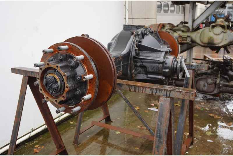 MAN HY-1350-15 38/14 - Essieu arrière pour Camion: photos 3 MAN HY-1350-15 38/14 - Essieu arrière pour Camion: photos 3