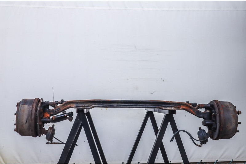 MAN V7-52L-04 - Essieu avant pour Camion: photos 1 MAN V7-52L-04 - Essieu avant pour Camion: photos 1