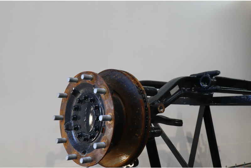 MAN VOK-07-46 81.44001-7575 BRANDNEW - Essieu avant pour Camion: photos 2 MAN VOK-07-46 81.44001-7575 BRANDNEW - Essieu avant pour Camion: photos 2