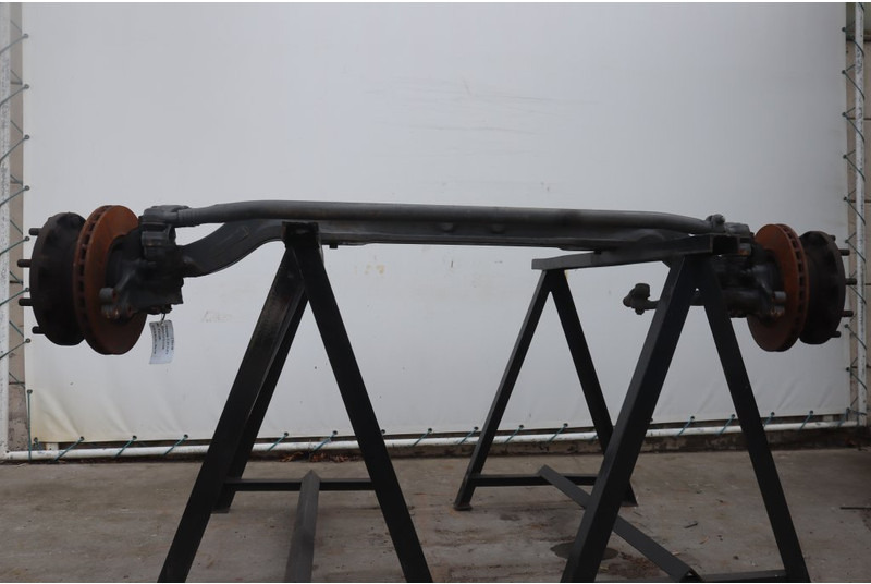 Mercedes-Benz F-8A/C22.5 - Essieu avant pour Camion: photos 1 Mercedes-Benz F-8A/C22.5 - Essieu avant pour Camion: photos 1