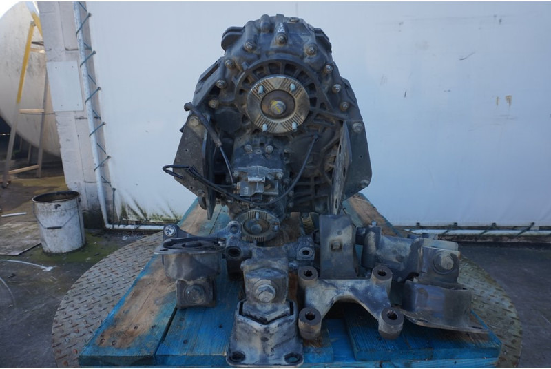Mercedes-Benz VG3000Z-3W 750 855 T0 009302 - Boîte de vitesse pour Camion: photos 1 Mercedes-Benz VG3000Z-3W 750 855 T0 009302 - Boîte de vitesse pour Camion: photos 1