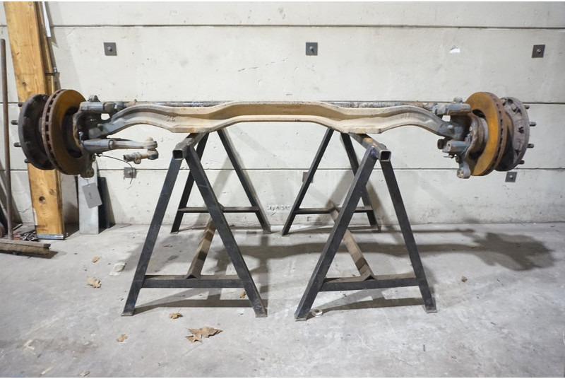 Mercedes-Benz VL4/51DC-7.5 - Essieu avant pour Camion: photos 1 Mercedes-Benz VL4/51DC-7.5 - Essieu avant pour Camion: photos 1