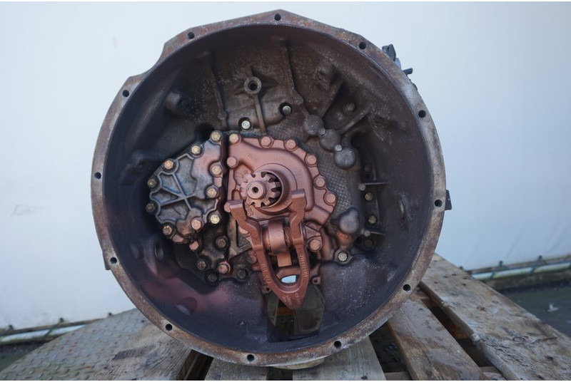 ZF 16S1821OD+INT 81.32003.6673 - Boîte de vitesse pour Camion: photos 2 ZF 16S1821OD+INT 81.32003.6673 - Boîte de vitesse pour Camion: photos 2