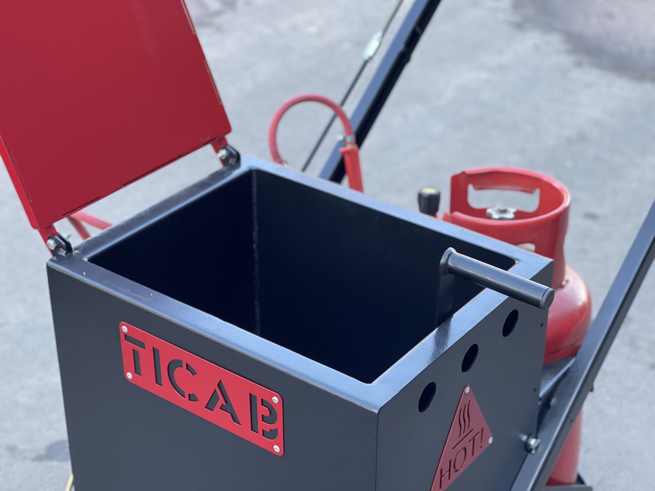 TICAB Manufacturer, Mini Crack Sealing Machine , Hand Push Crack Fill Machine - Répandeuse: photos 4 TICAB Manufacturer, Mini Crack Sealing Machine , Hand Push Crack Fill Machine - Répandeuse: photos 4