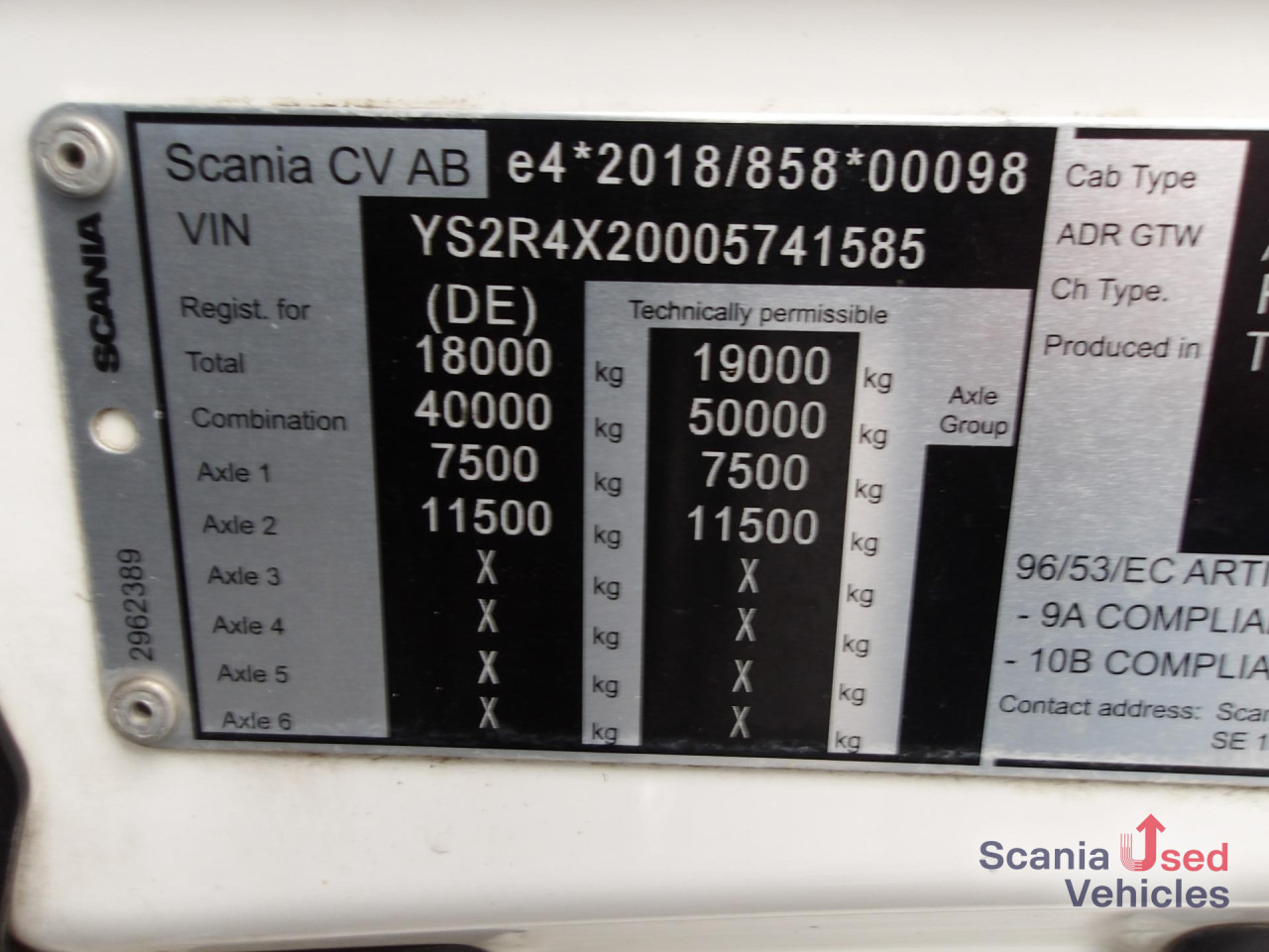 Tracteur routier SCANIA R 460 NA - HYDRAULIK - HIGHLINE - 2x TANKs - ACC -: photos 7 Tracteur routier SCANIA R 460 NA - HYDRAULIK - HIGHLINE - 2x TANKs - ACC -: photos 7