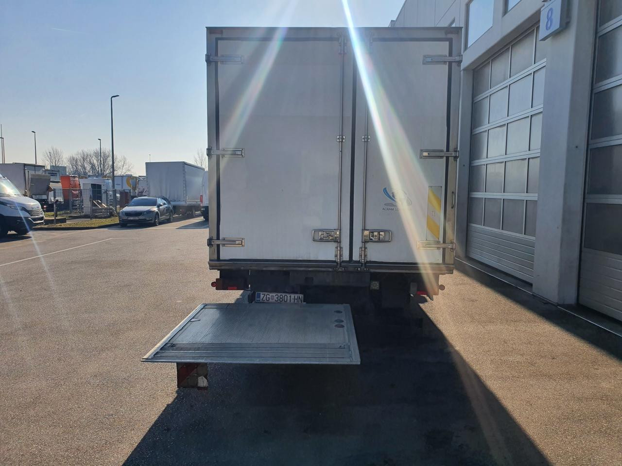 Camion frigorifique IVECO Eurocargo ML100E18/P: photos 6