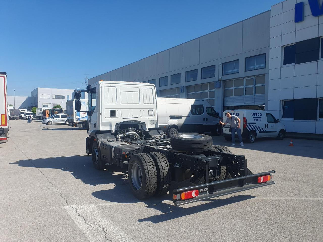 IVECO Eurocargo ML140E25/P - Châssis cabine: photos 3 IVECO Eurocargo ML140E25/P - Châssis cabine: photos 3