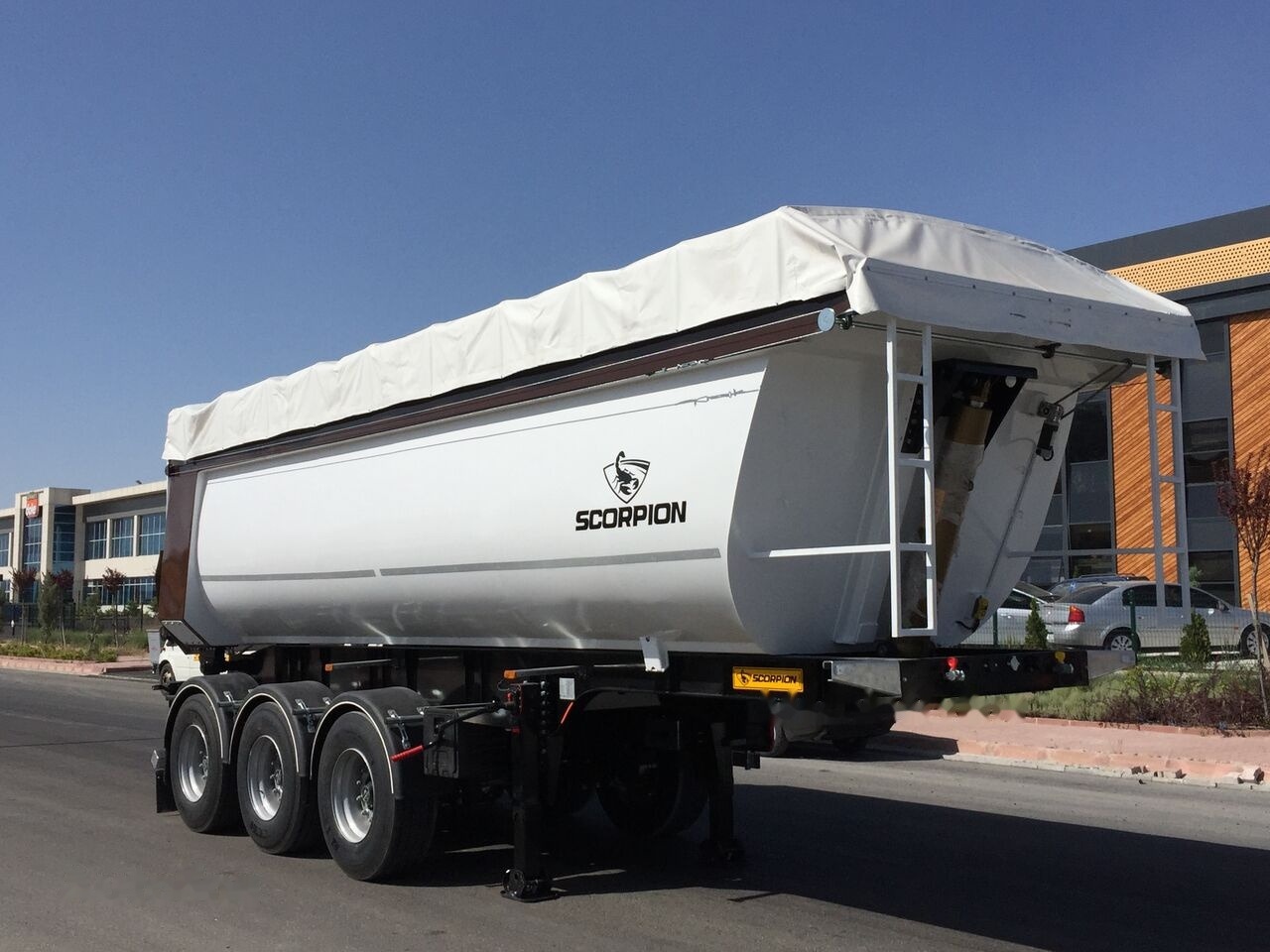 Scorpion Trailer SCORPION TRAILER NEW 3 AXLE TIPPER SEMI TRAILER (MANUFACTURER COMPANY) - Semi-remorque benne: photos 5 Scorpion Trailer SCORPION TRAILER NEW 3 AXLE TIPPER SEMI TRAILER (MANUFACTURER COMPANY) - Semi-remorque benne: photos 5