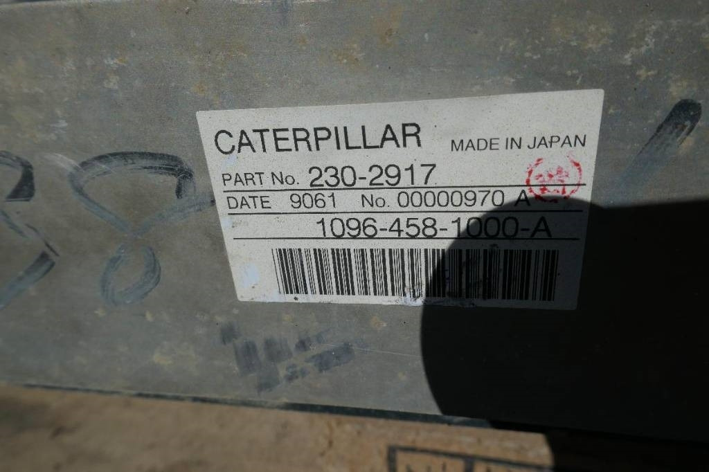 CAT 374 D Intercooler, 230-2917 - Radiateur pour Engins de chantier: photos 2 CAT 374 D Intercooler, 230-2917 - Radiateur pour Engins de chantier: photos 2