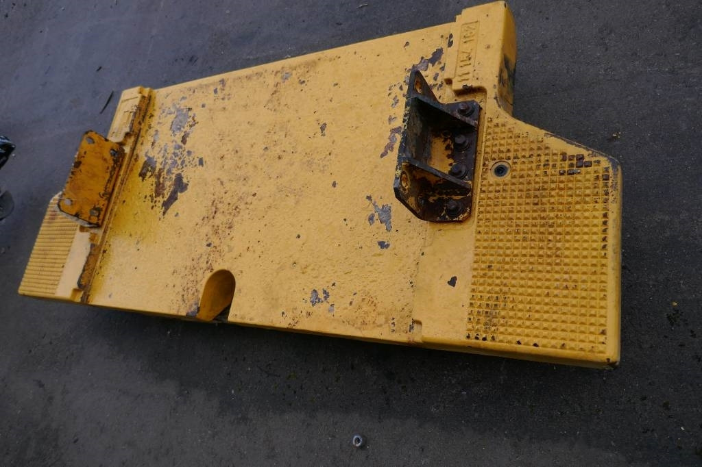 Volvo L180 HL Extra motvikt, voe11154152 - Frame/ Châssis pour Engins de chantier: photos 2 Volvo L180 HL Extra motvikt, voe11154152 - Frame/ Châssis pour Engins de chantier: photos 2